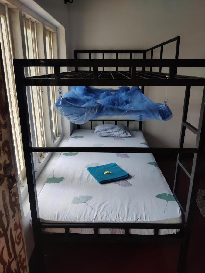 Catch The Ella Train Hostel Kandy Extérieur photo