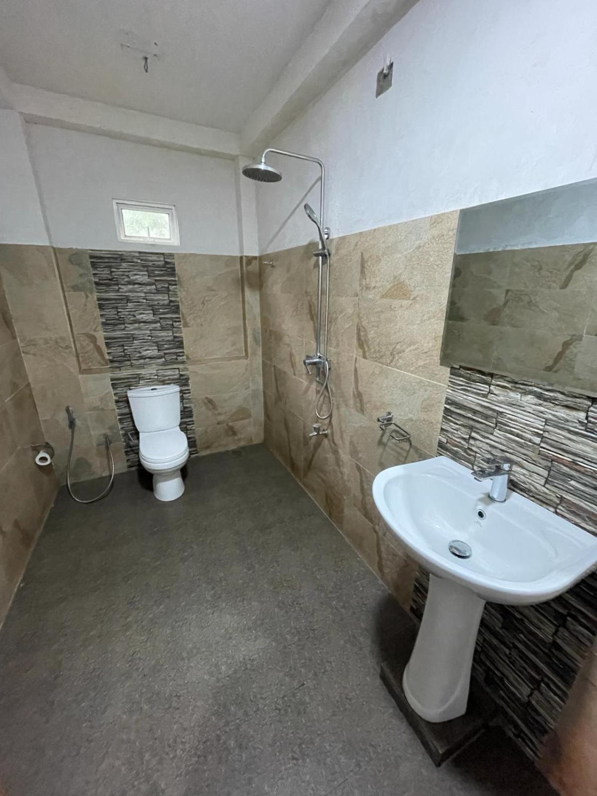Catch The Ella Train Hostel Kandy Chambre photo